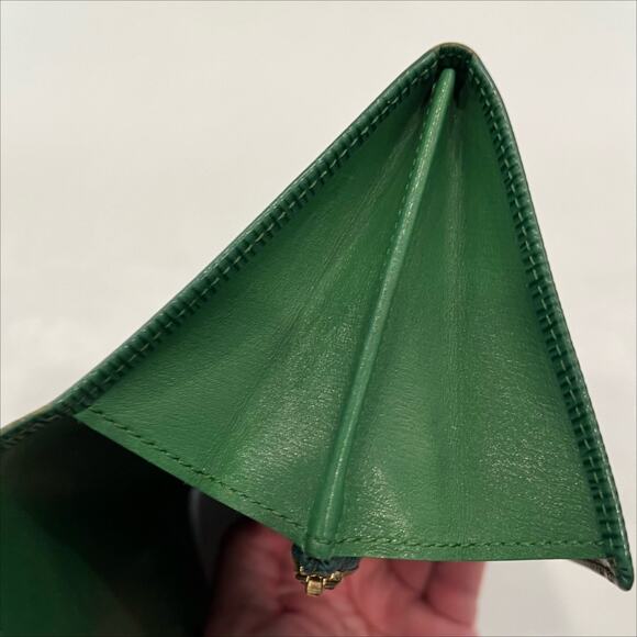 Wallet Louis Vuitton Epi Long Wallet in Green - Picture 8 of 8